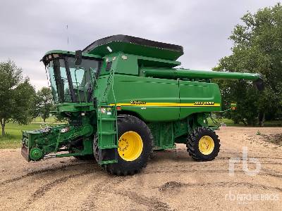 Photo of a  John Deere 9750 STS