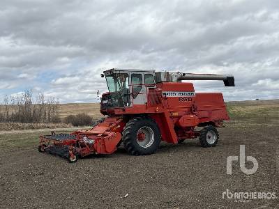 Photo of a 1983 Massey Ferguson 860