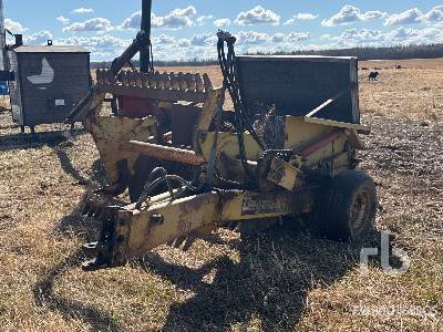 Photo of a 1976 Degelman R570S