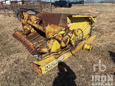 Photo of a 1981 Degelman R570S