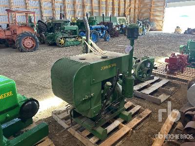Photo of a  John Deere LUO