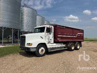 Photo of a 1995 Freightliner 6x4