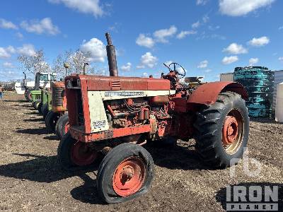 Photo of a 1964 International 806