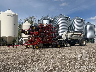 Photo of a 2011 Bourgault 5810-52