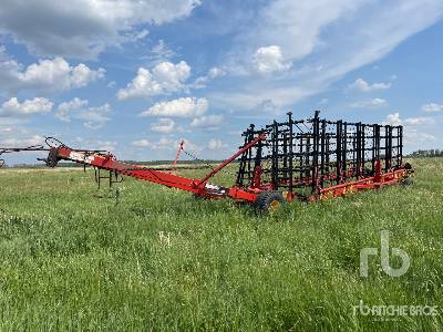Photo of a 2005 Bourgault 7200