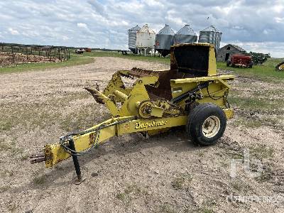 Photo of a 1990 Degelman R570S