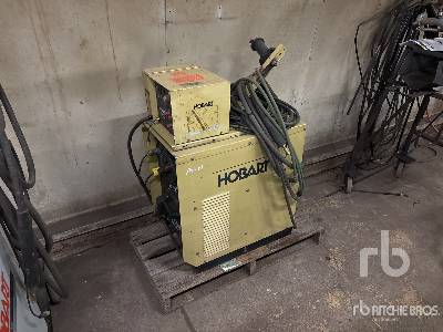HOBART 2200 Mobile MIG Welder HOBART 2200 Mobile MIG Welder