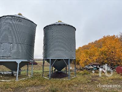 WESTEEL-ROSCO 145 +/- 1850 bu 5 Ring Hopper Grain Bin WESTEEL-ROSCO 145 +/- 1850 bu 5 Ring Hopper Grain Bin
