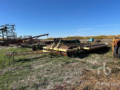 BRAUN’S 52 ft Land Roller BRAUN’S 52 ft Land Roller