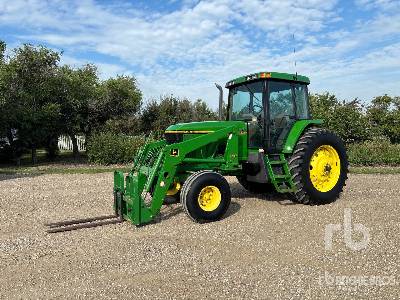 1995 John Deere 7200