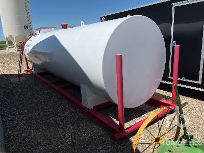 MAGNUM 3000 gal Skid Mounted Diesel Fuel Tank MAGNUM 3000 gal Skid Mounted Diesel Fuel Tank