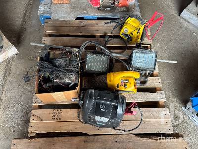 Quantity of 2 Way Radios Hand Tools Quantity of 2 Way Radios Hand Tools