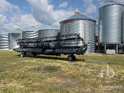 2022 MACDON  FD235  35 ft Flex Draper  Header