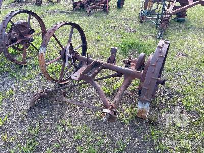 MASSEY HARRIS 15 Antique Breaking Plow MASSEY HARRIS 15 Antique Breaking Plow