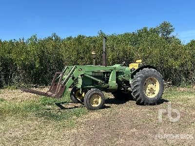  John Deere 3010