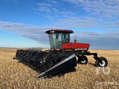 2005 WESTWARD  Swather