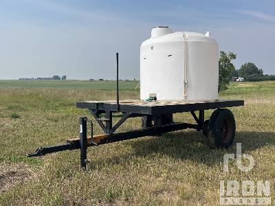 CUSTOM BUILT  1250 gal S/A  Tank Trailer