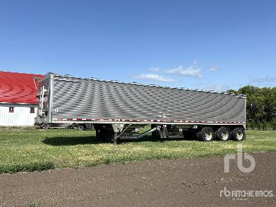 2012 WILSON  DWH-550PM  45 ft Tri/A  Grain Trailer