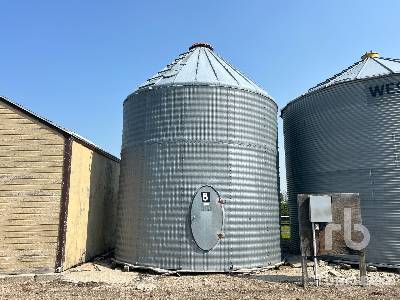 BEHLEN  +/- 2000 bu  Grain Bin