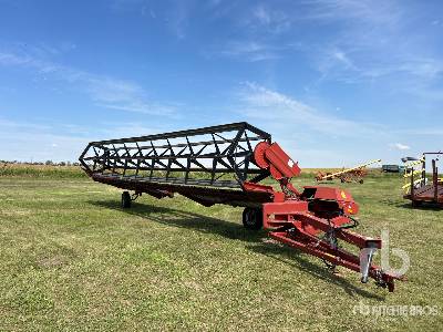 CASE IH 730 30 ft Pull Type Swather Swather CASE IH 730 30 ft Pull Type Swather Swather