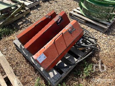  Wheatheart 12 ft X 8 in Hydraulic Bin Sweep