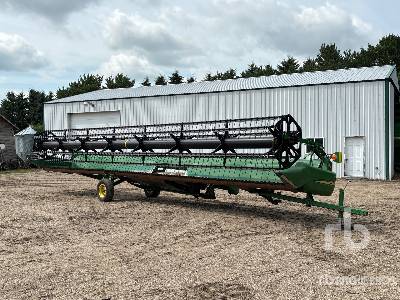 2006 JOHN DEERE 936D 36 ft Draper Header 2006 JOHN DEERE 936D 36 ft Draper Header