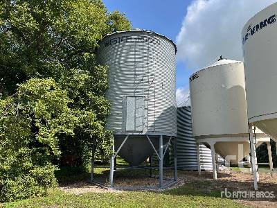WESTEEL  +/- 2200 bu 6 Ring Hopper  Grain Bin