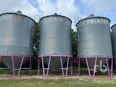 TWISTER +/- 2280 bu 5 Ring Hopper Grain Bin TWISTER +/- 2280 bu 5 Ring Hopper Grain Bin