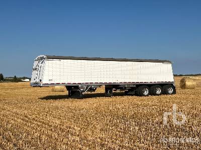 2025 Wilson COMMANDER