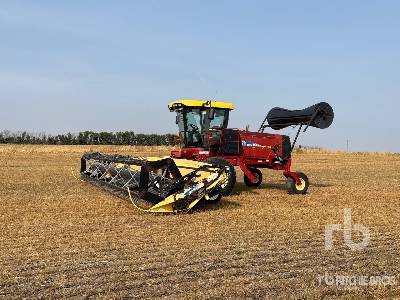 2009 New Holland H8040