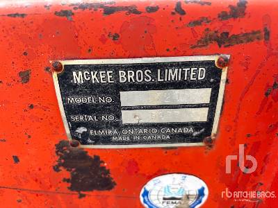 MCKEE  720  0 ft 72 in 3 Point Hitch  Snow Blower