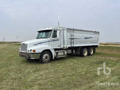 2002 FREIGHTLINER FL112 6x4 Grain Truck 2002 FREIGHTLINER FL112 6x4 Grain Truck