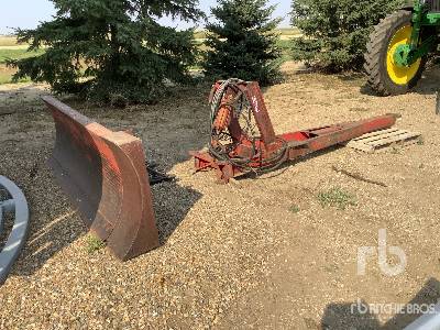 LEON  9 ft Blade  Tractor Attachment - Other