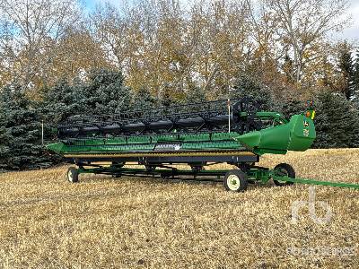 2012 JOHN DEEER  635D  35 ft HydraFloat Draper  Header