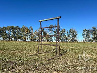 Square Bale Hay Rack  Agricultural Equipment - Other