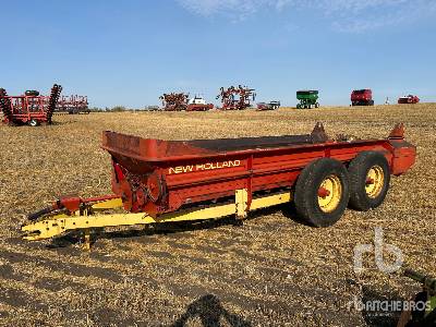 1981 New Holland 679