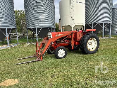 1967 COCKSHUTT  1650  2WD Tractor