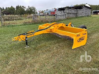 2017 SHOULE  Hydraulic 10 ft  Box Scraper